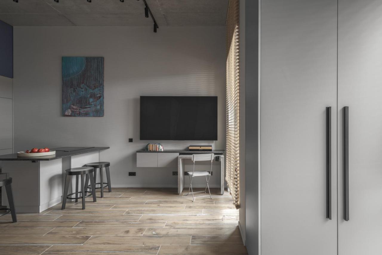 Ivis House Modern Apartment In Vilnius Old Town With Balcony Exterior foto