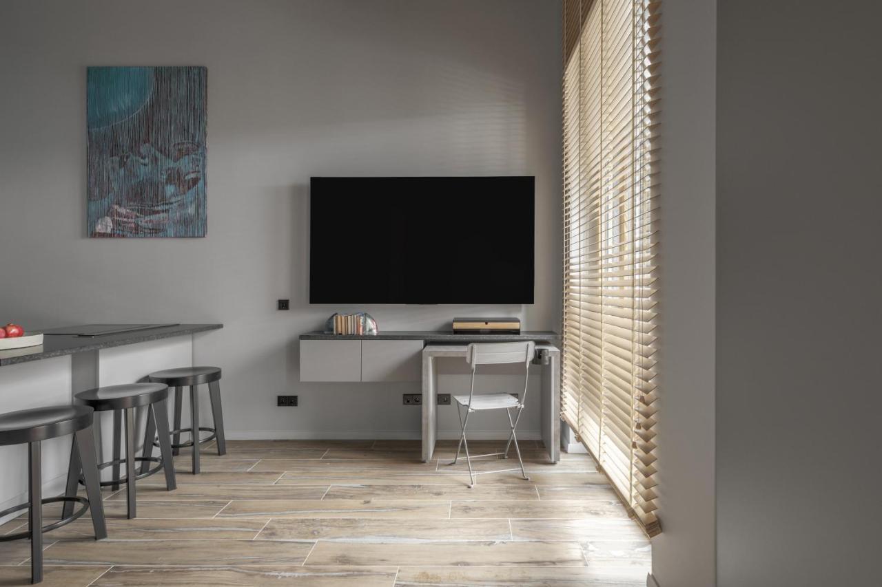Ivis House Modern Apartment In Vilnius Old Town With Balcony Exterior foto