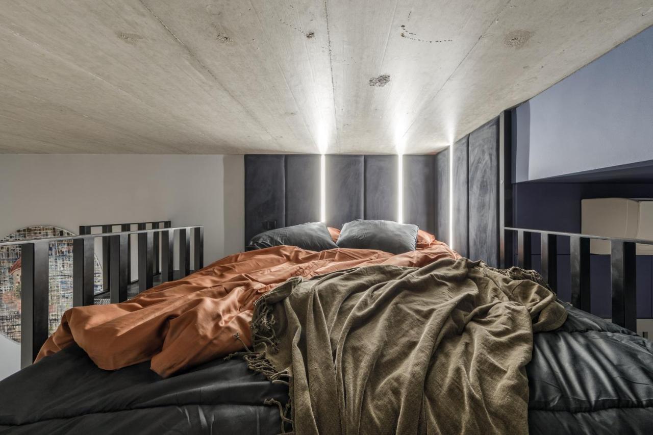 Ivis House Modern Apartment In Vilnius Old Town With Balcony Exterior foto